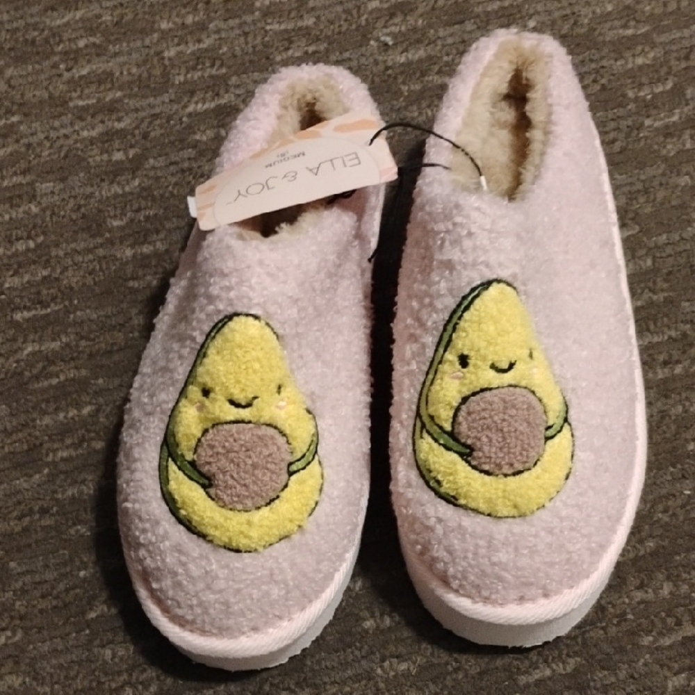 Ella & Joy-Avocado Slippers (Size 8 US )🩷